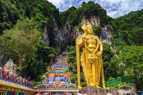Động Batu – Nơi thờ đạo Hinđu